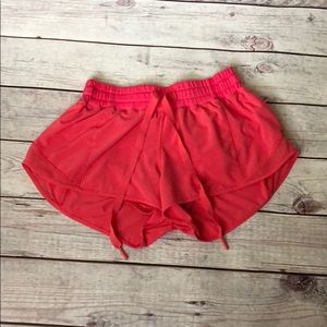 Lululemon Hotty Hot short- 2.5” inseam